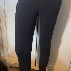 Lululemon size 6